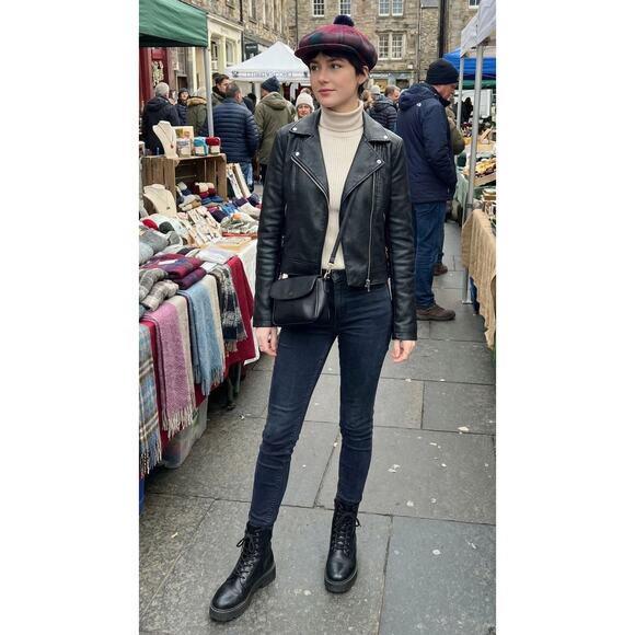 VTG Tartan wool newsboy cap / tam with pom — made in Ireland by Jonathan Richard main image 11
